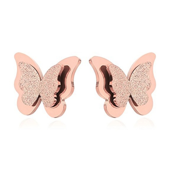 ❤️4 for $20 Sale❤️ Rose Gold Butterfly Earrings - Picture 3 of 5